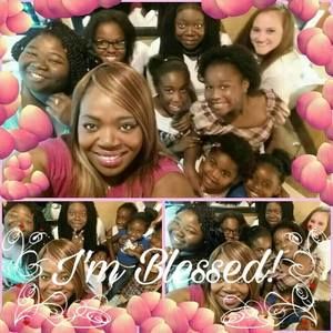 Meet your Posher, Averie